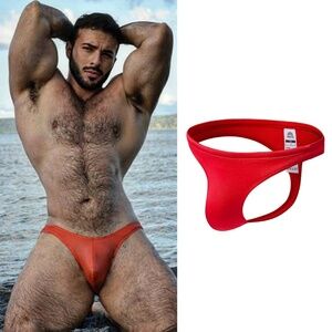 Firotti Pouch Swim Thong Medium New with tags 90% polyamide/10% elastane 32-38"